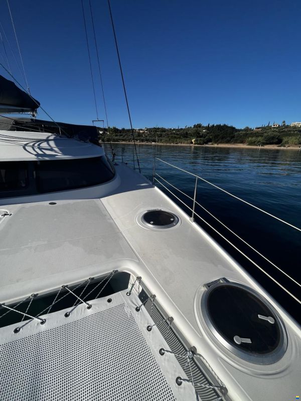 Fountaine Pajot Lavezzi 40