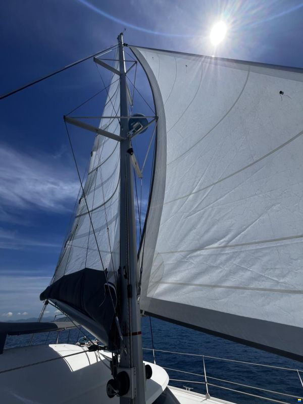 Fountaine Pajot Lavezzi 40