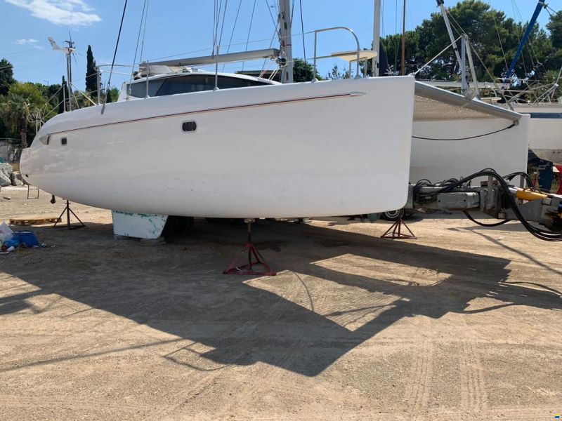 Fountaine Pajot Lavezzi 40