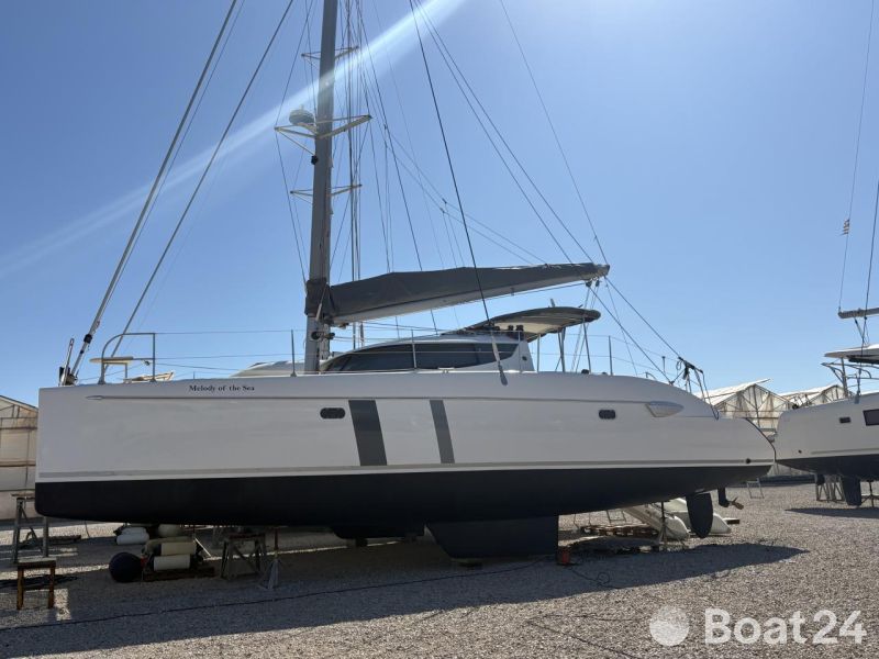 Fountaine Pajot Lavezzi 40