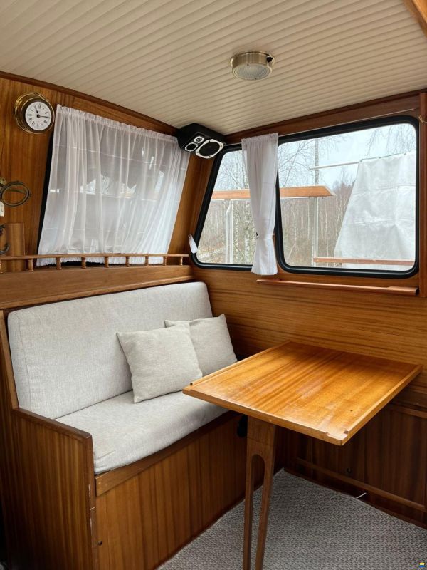Nauticat 33
