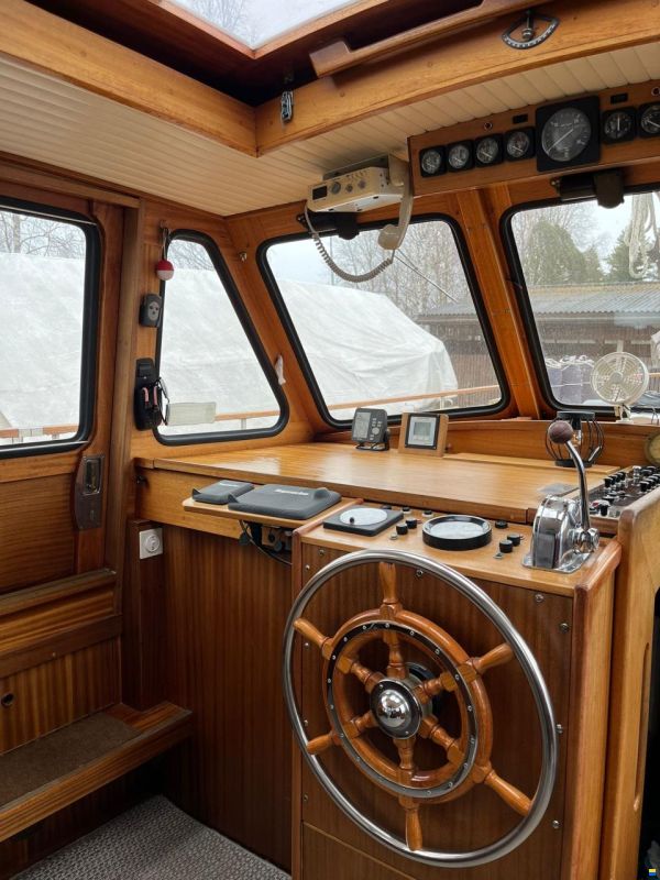 Nauticat 33
