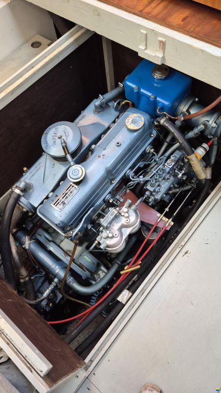 Nauticat 33