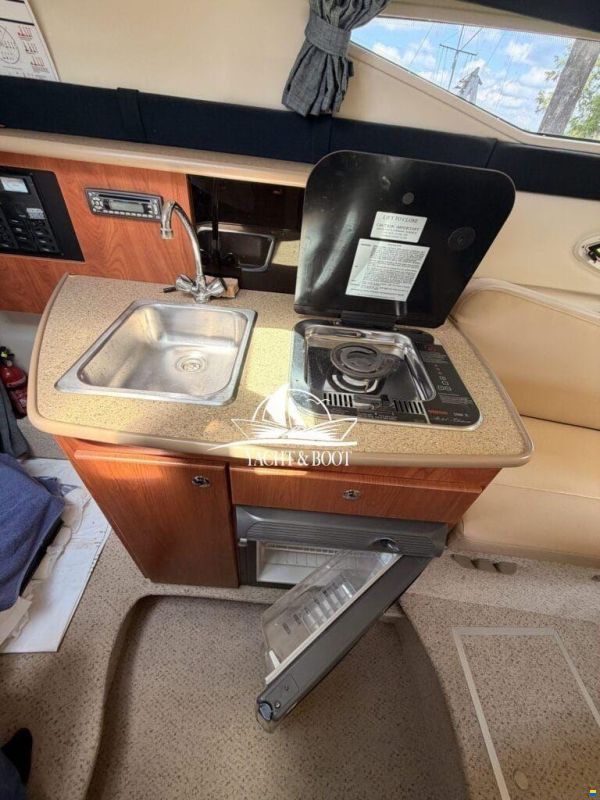Bayliner 265
