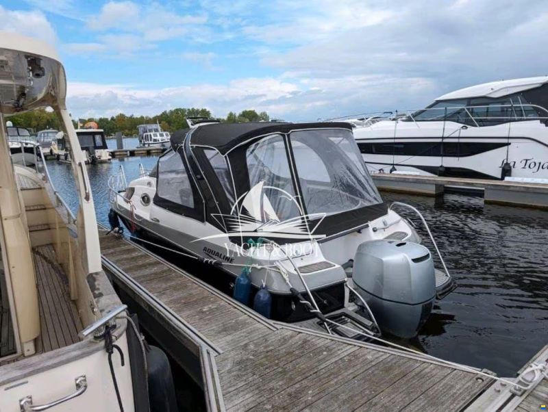 Aqualine 690 Cabin