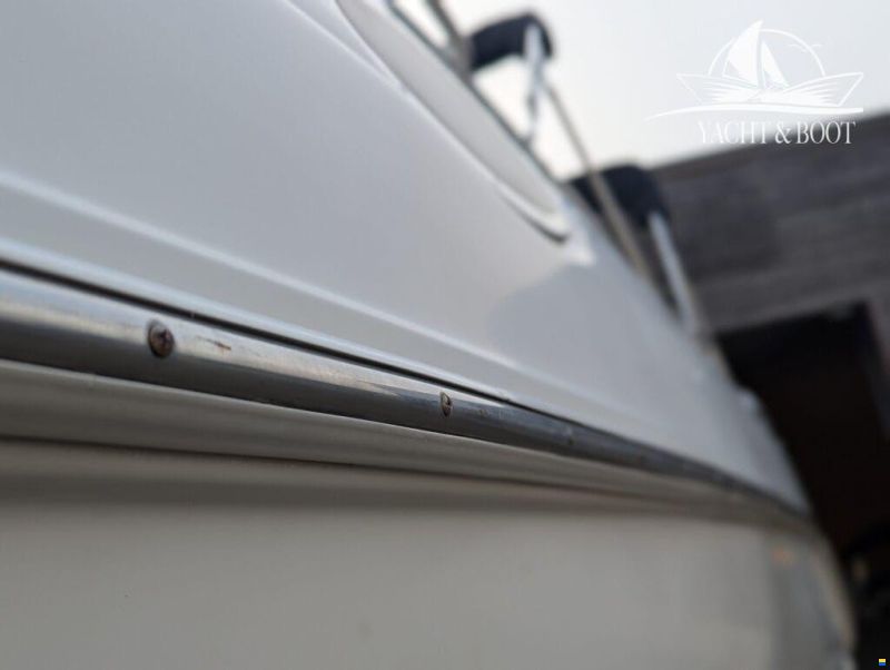 Sea Ray 240 DA Sundancer