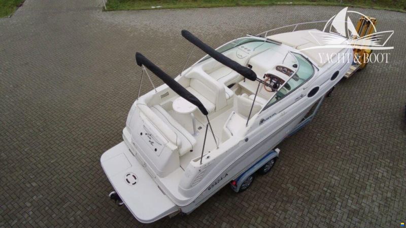 Sea Ray 240 DA Sundancer