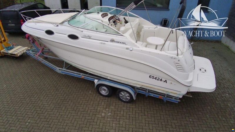 Sea Ray 240 DA Sundancer