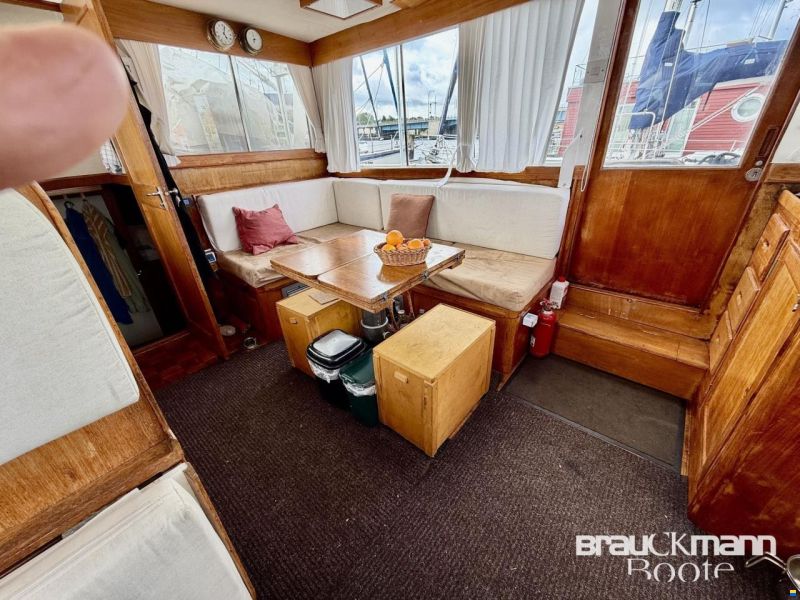 Island Gypsy Trawler 36 Classic