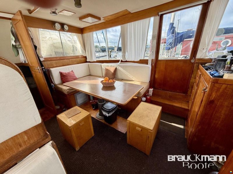 Island Gypsy Trawler 36 Classic