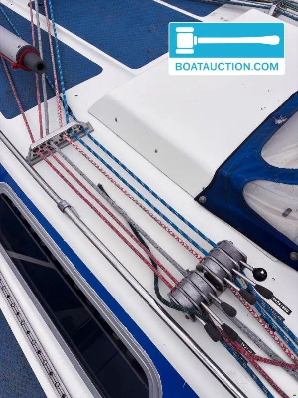 Colvic UFO 34