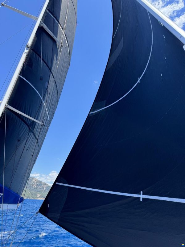 Cantiere del Pardo Grand Soleil 50