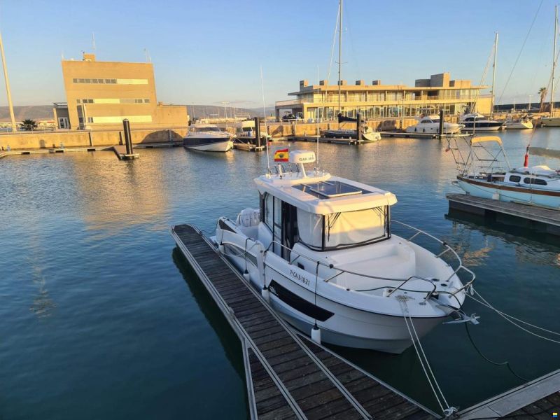 Beneteau BARRACUDA 9
