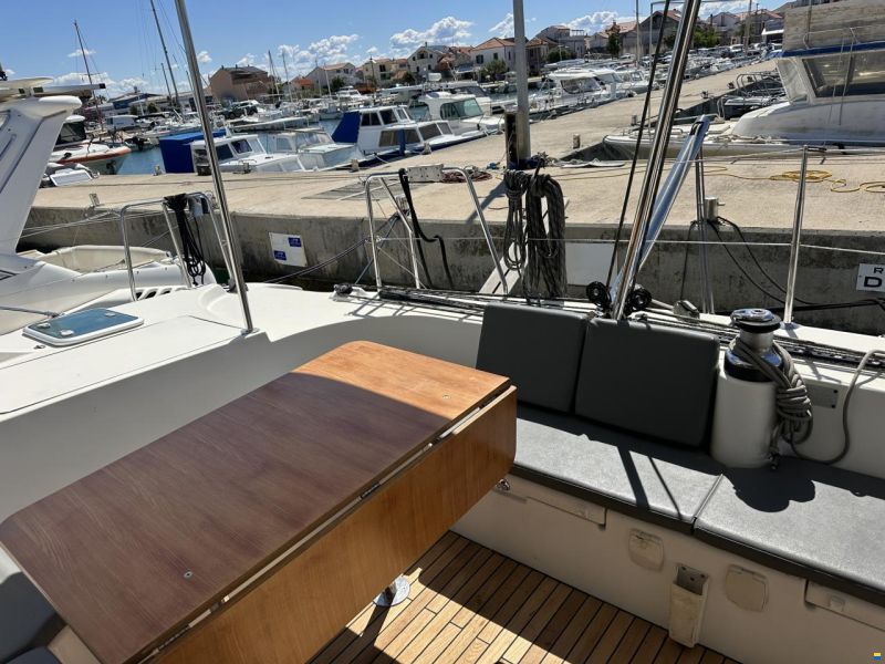 Lagoon 410 S2