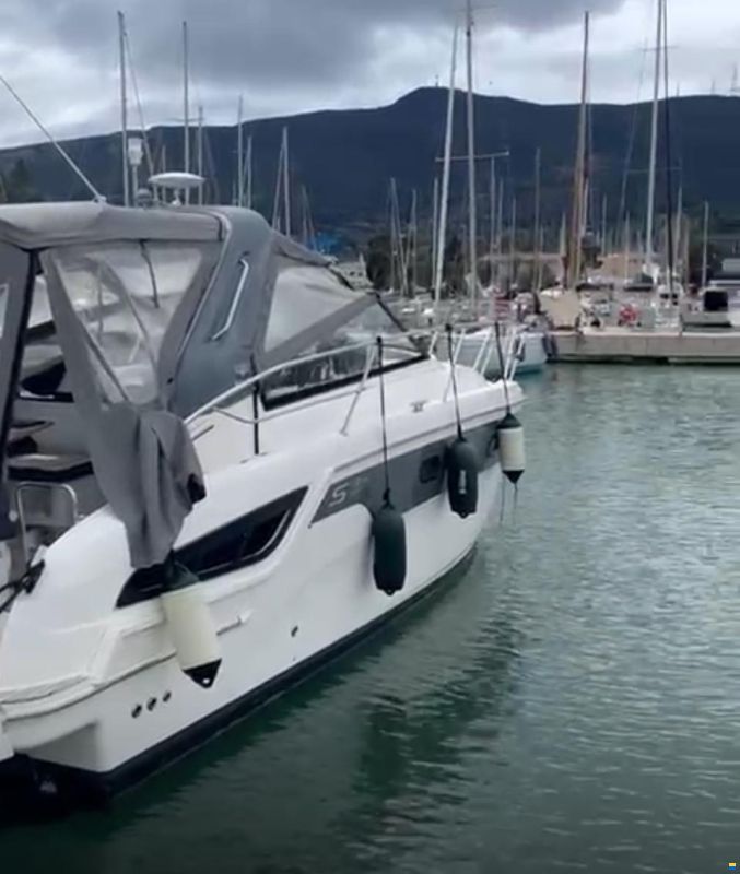 Bavaria S 33 Open
