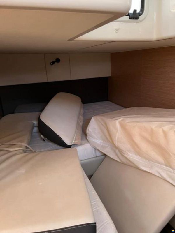 Bavaria S 33 Open