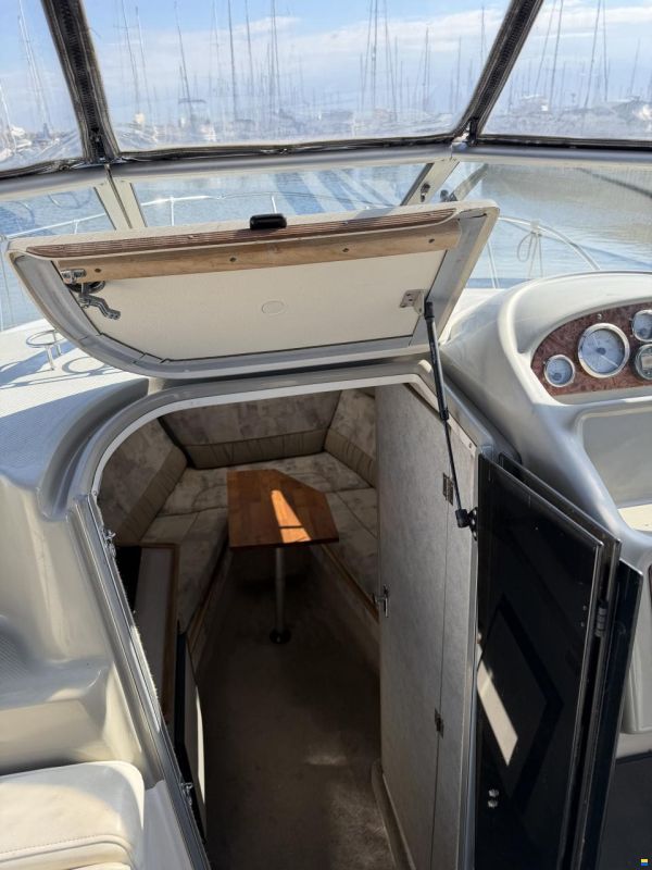 Bayliner 2355