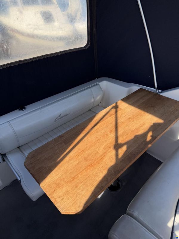 Bayliner 2355
