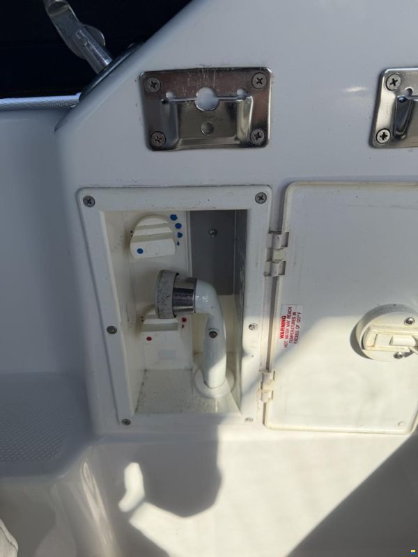 Bayliner 2355