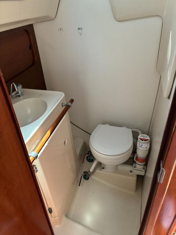 Beneteau Oceanis 281