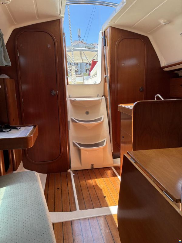 Beneteau Oceanis 281