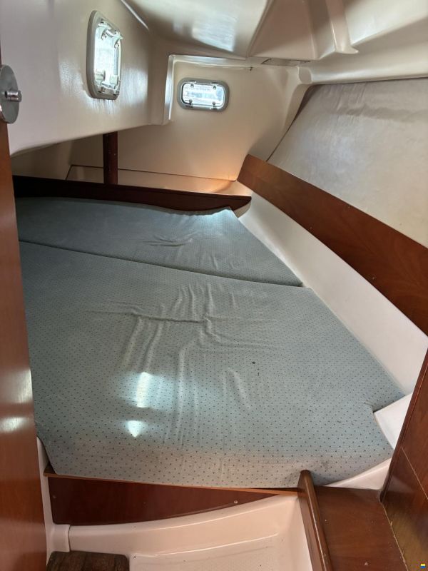 Beneteau Oceanis 281