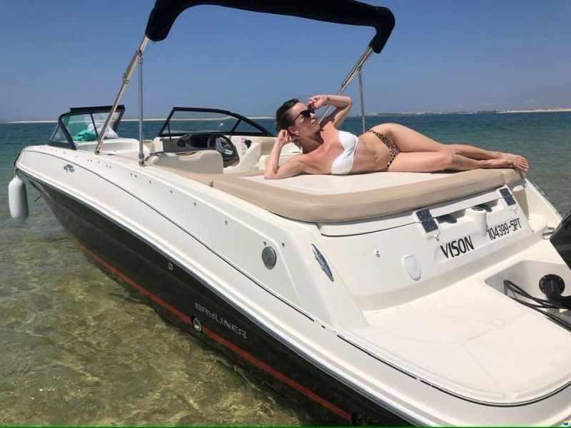 Bayliner VR6