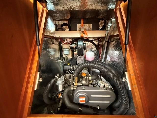 Hanse 385
