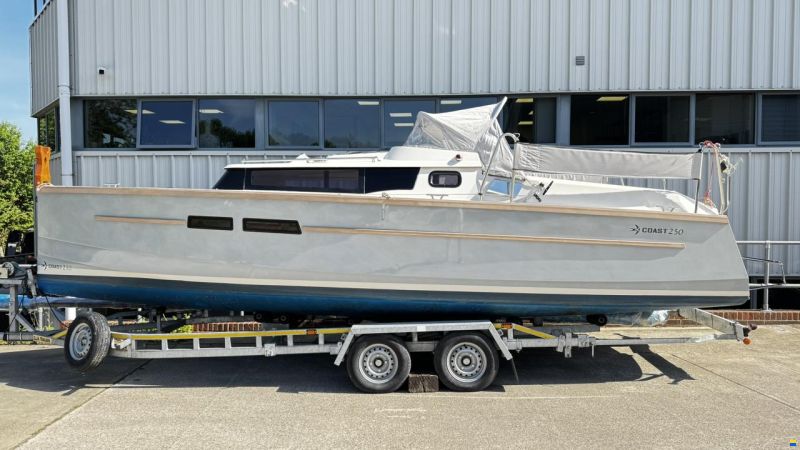 Swallow Yachts Coast 250