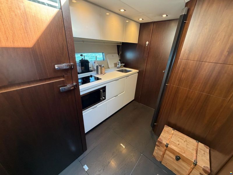 Fairline Squadron 48