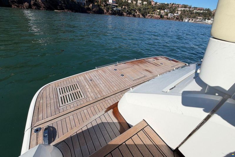 Fairline Squadron 48
