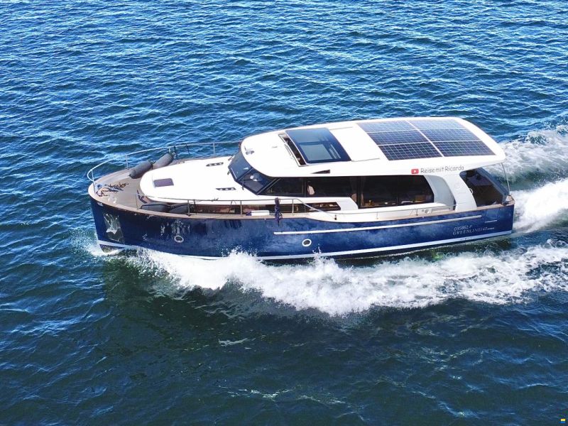 Greenline 40 Hybrid