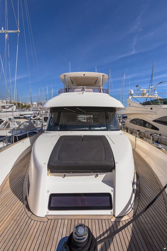 Outer Reef Trident 620