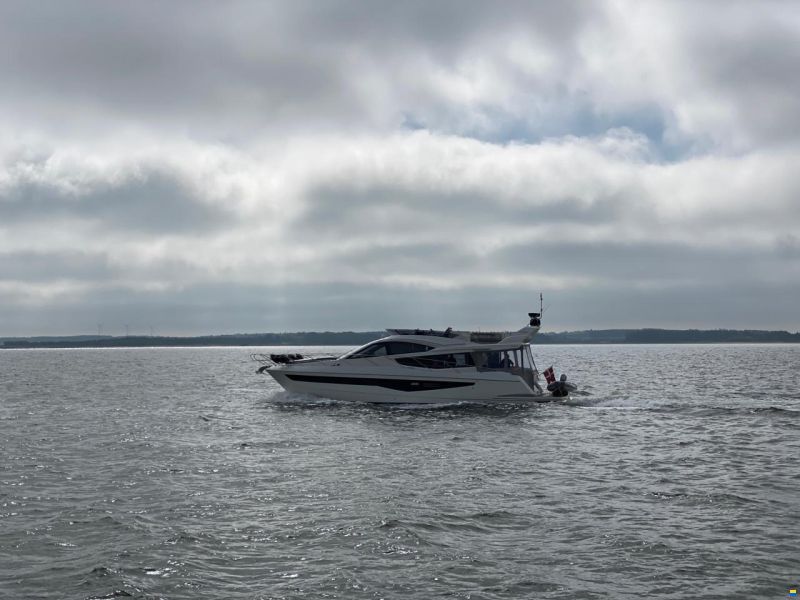 Galeon 550 Fly