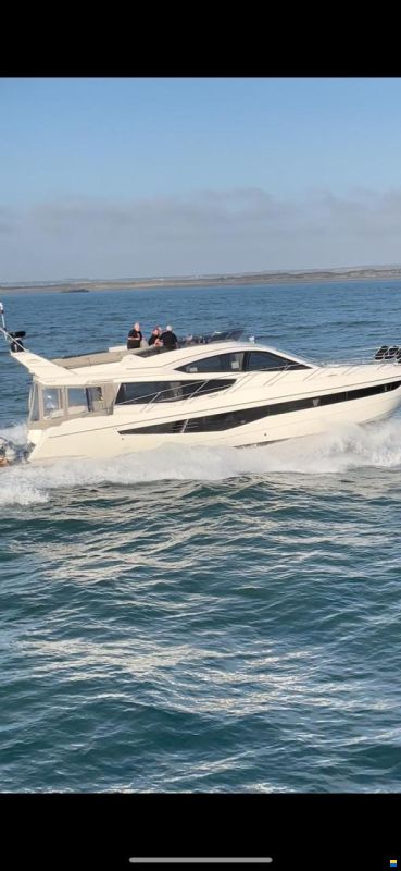 Galeon 550 Fly