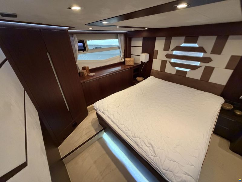 Galeon 550 Fly