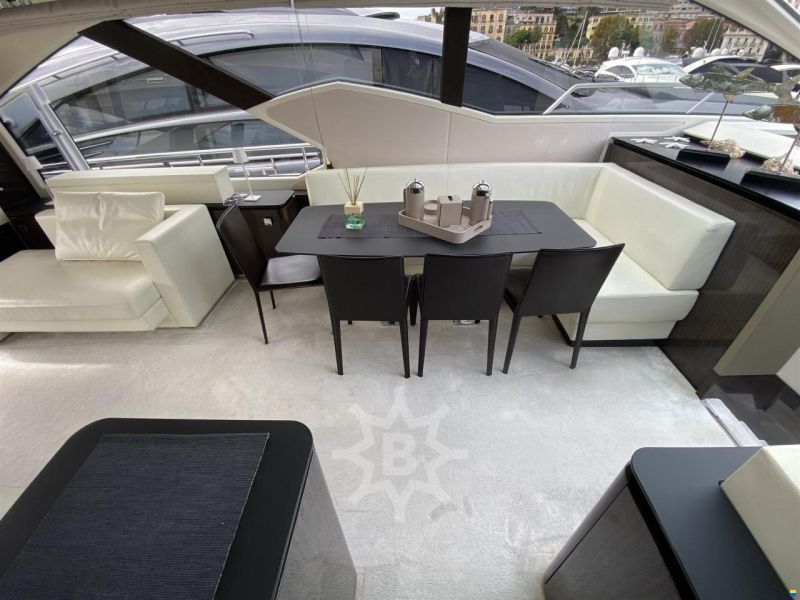 Azimut 77S