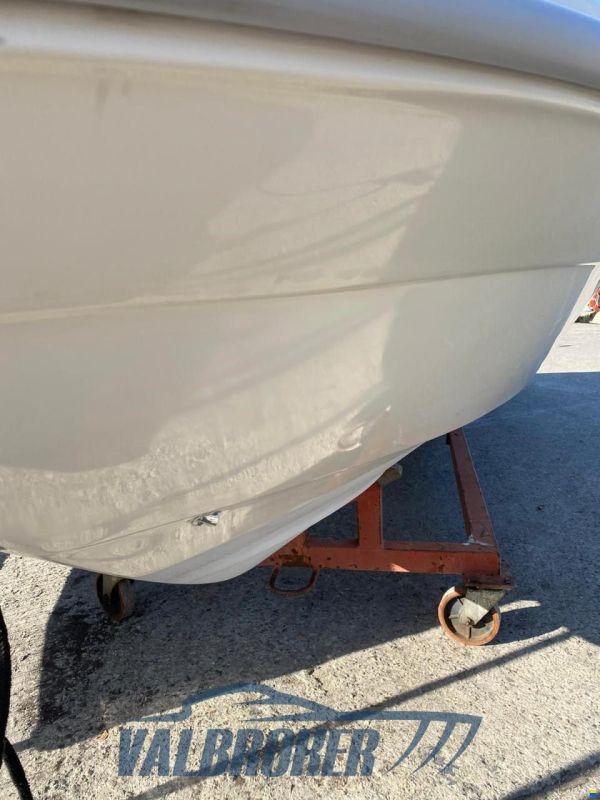 Sea Ray 200 SR