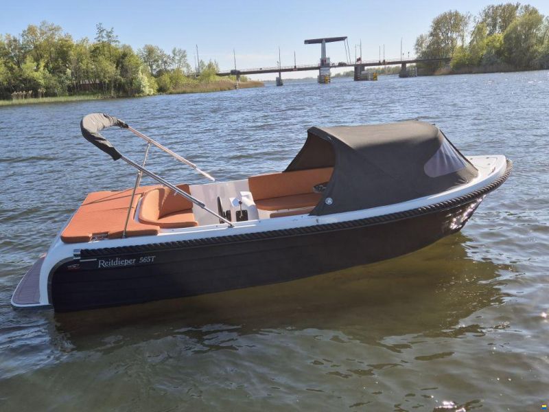 Reitdieper 565 tender