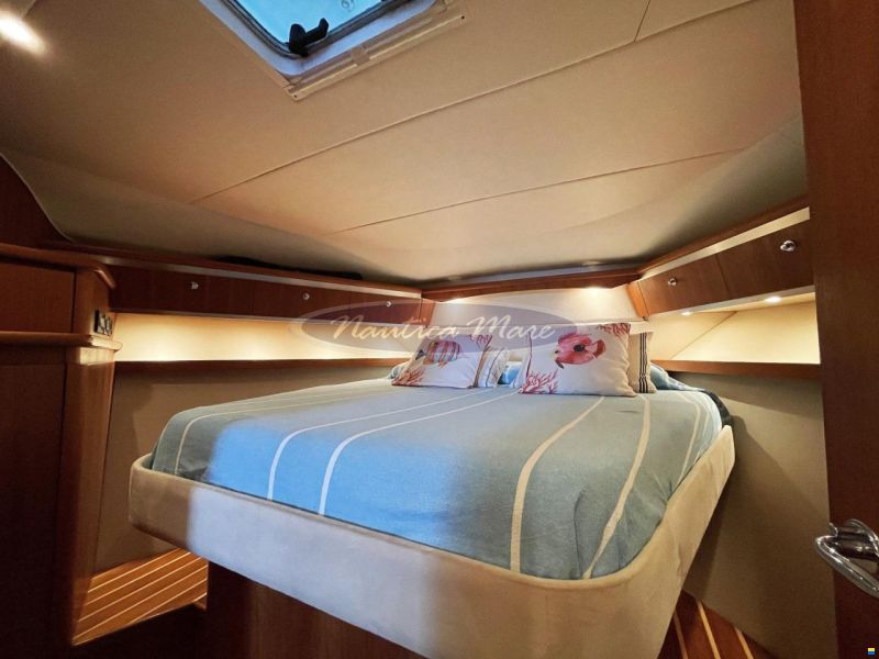 Tiara 4200 Open