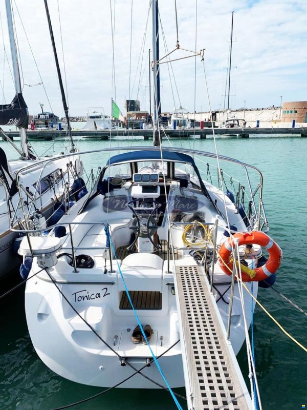 Catalina 309
