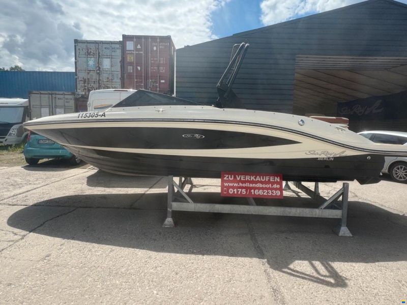 Sea Ray 210 SPX Tower