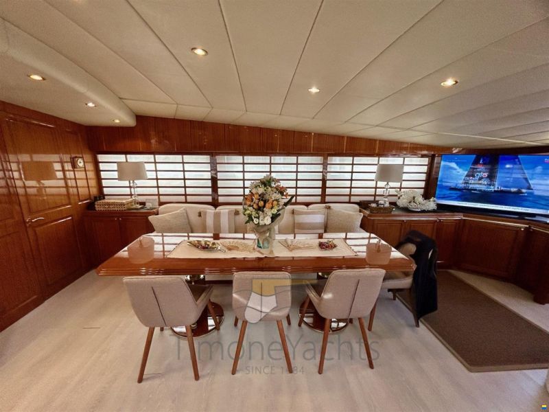 Overmarine Mangusta 92 Sport