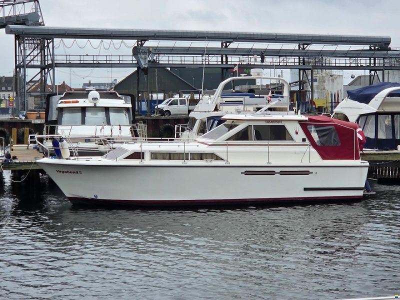 Princess 33