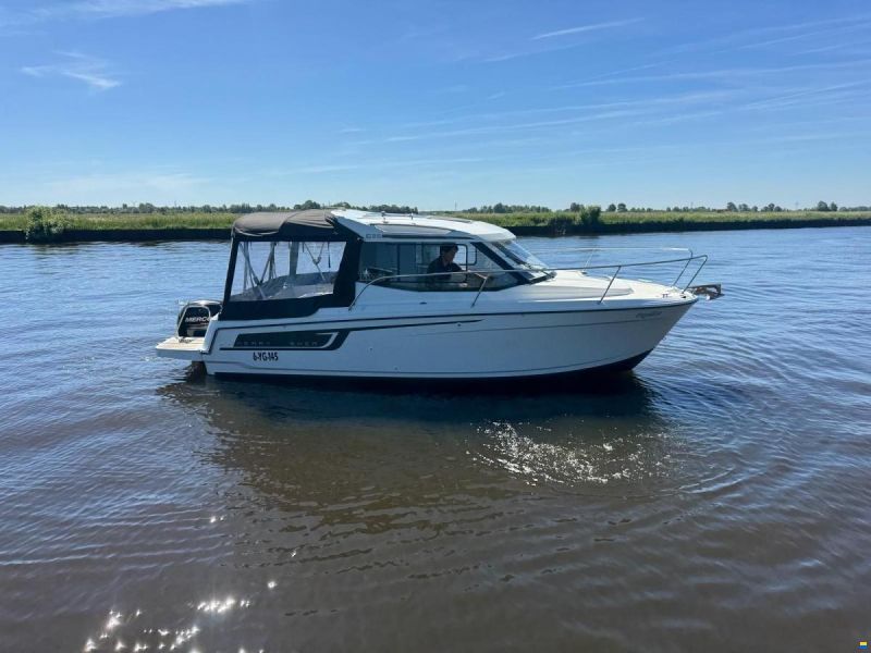 Jeanneau Merry Fisher 695