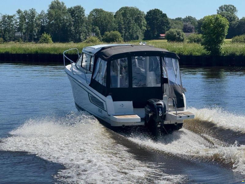 Jeanneau Merry Fisher 695