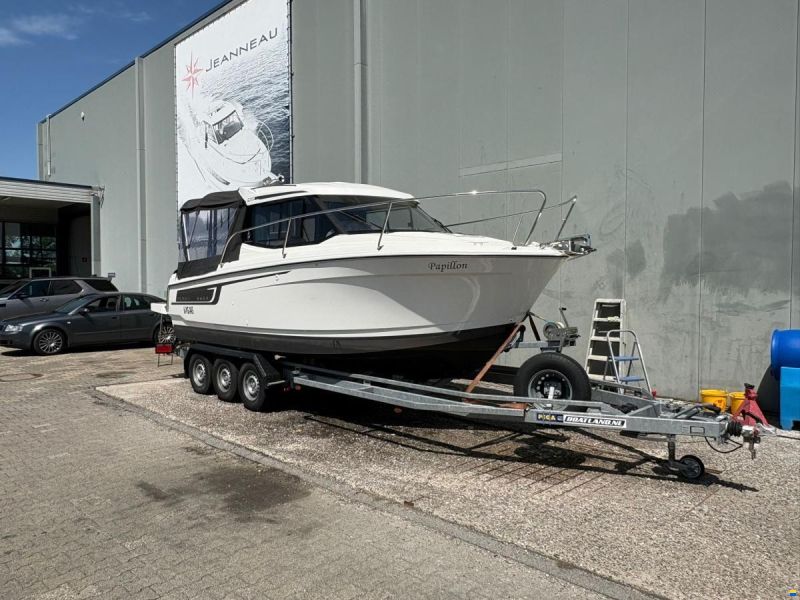 Jeanneau Merry Fisher 695