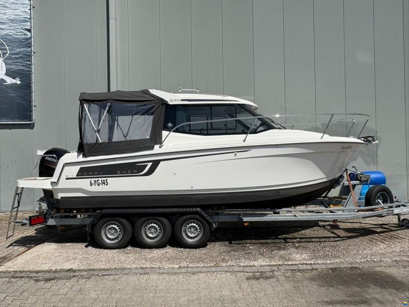 Jeanneau Merry Fisher 695