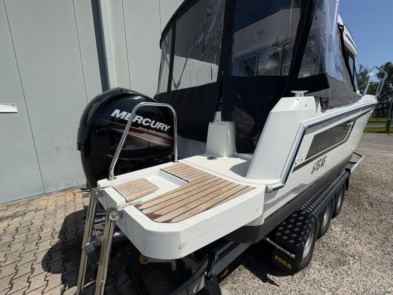 Jeanneau Merry Fisher 695