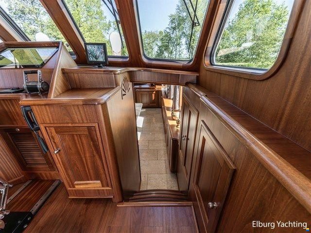 Feadship Classic 80ft - MY Spirit of Freedom